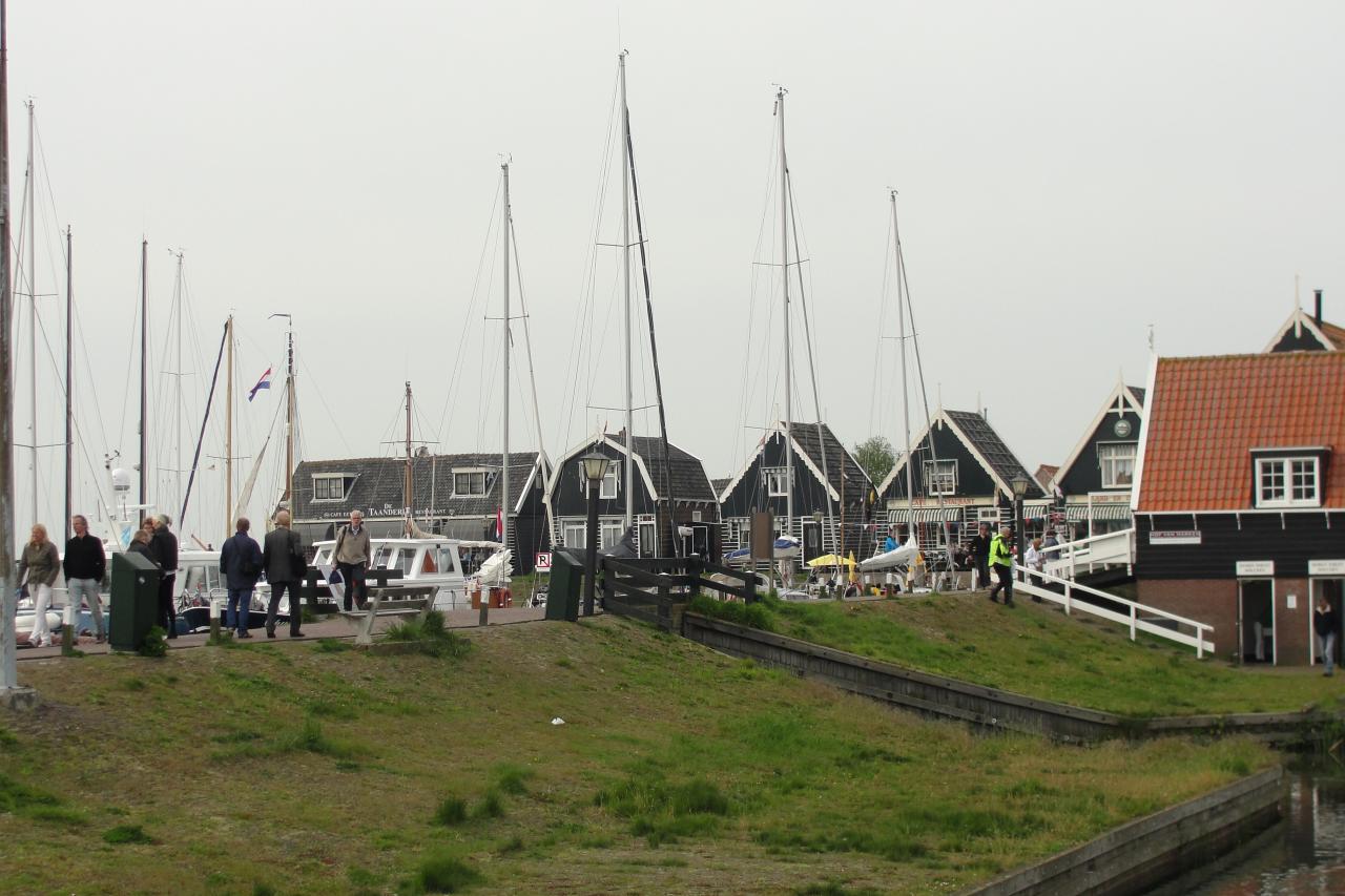 09-Marken