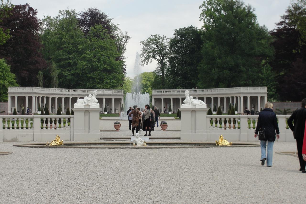 16-Fontaine entre les 2 jardins