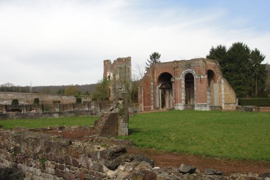 L'Abbaye d'Aulne