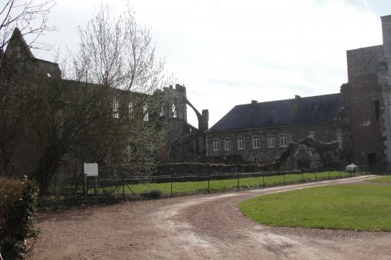 L'Abbaye d'Aulne